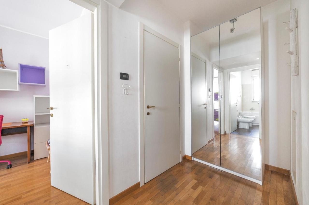 Milano Rogoredo Apartment With Garage المظهر الخارجي الصورة
