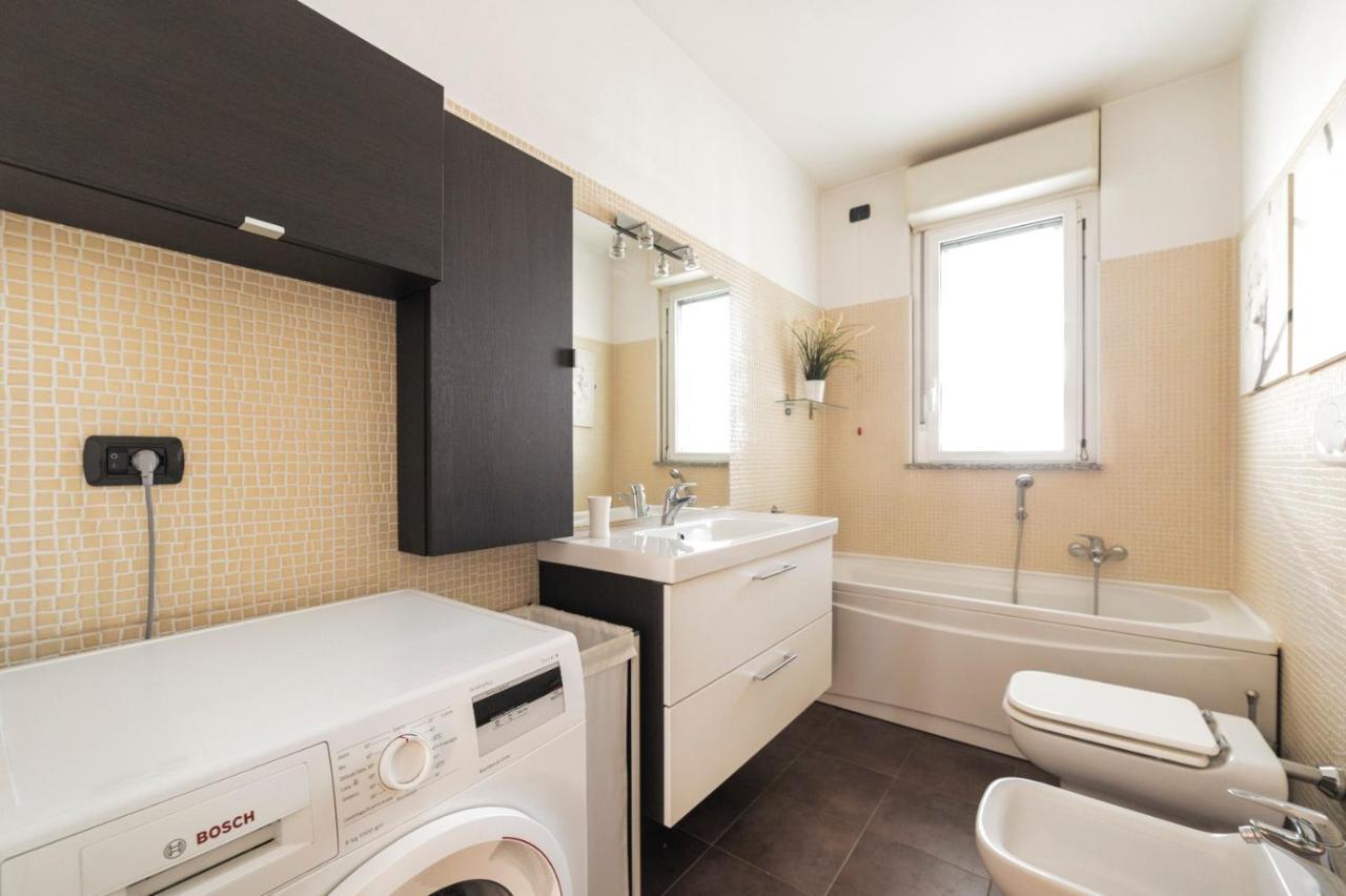 Milano Rogoredo Apartment With Garage المظهر الخارجي الصورة