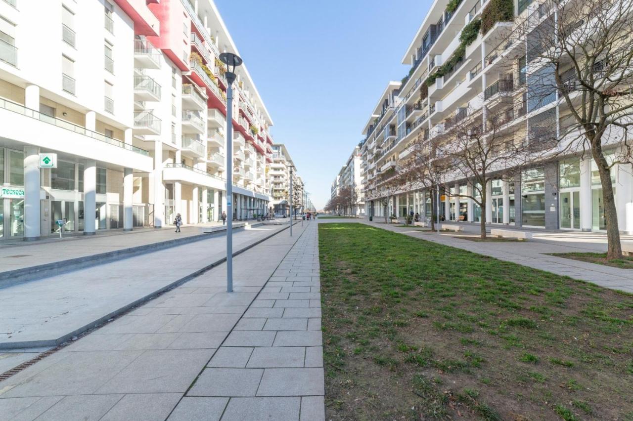 Milano Rogoredo Apartment With Garage المظهر الخارجي الصورة